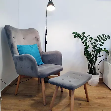 Апартаменти Spacious 3 Center *