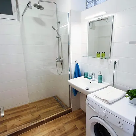 Spacious 3 Center Apartman